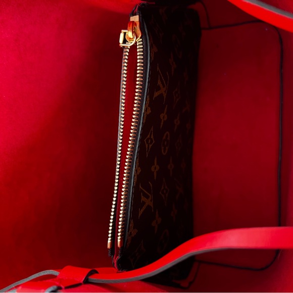 Louis Vuitton authenticated NéoNoé bucket purse - Picture 7 of 11